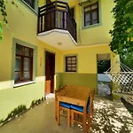 Aparthotel Summer Life 4*