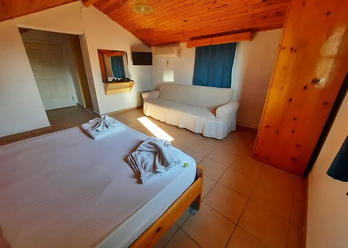 Aparthotel Summer Life 4*