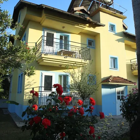 Apart Otel Summer Life 4*